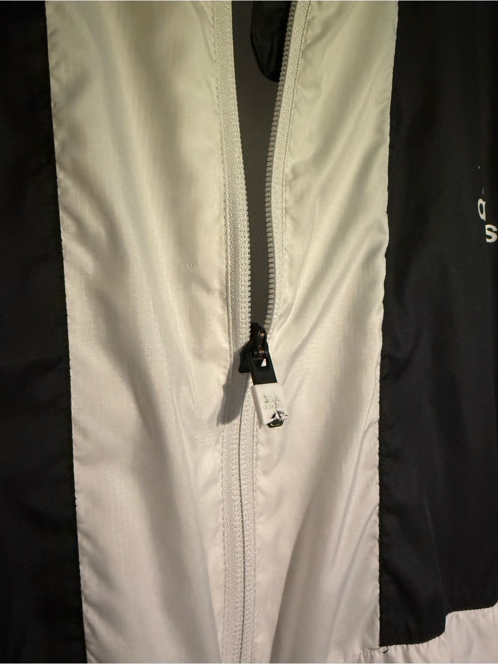 Adidas Black & White Hooded Windbreaker Full Zip - Size Large - Picture 6 of 6
